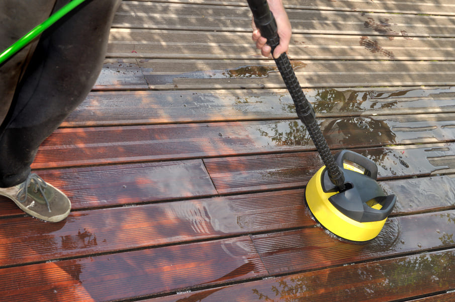 Nettoyage terrasse en bois 